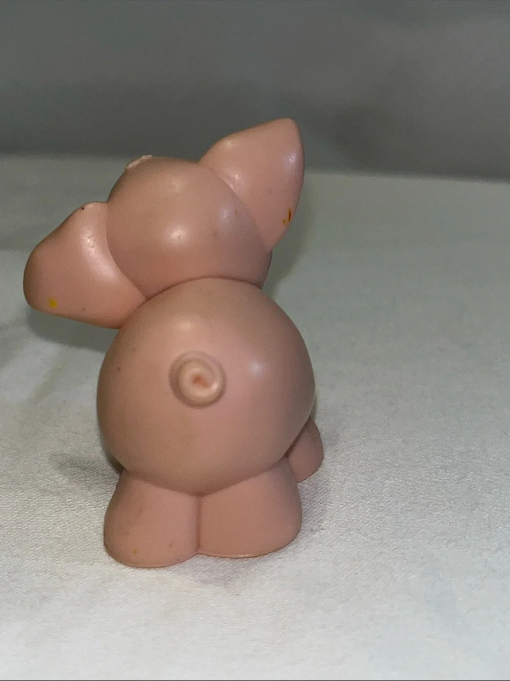 TYco Sesame Stret Farm Pink Plastic Pig Toy Figurine. 1997